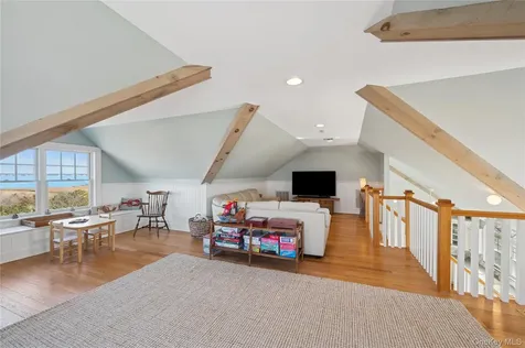 902 Dune Road Westhampton Dunes NY 11978