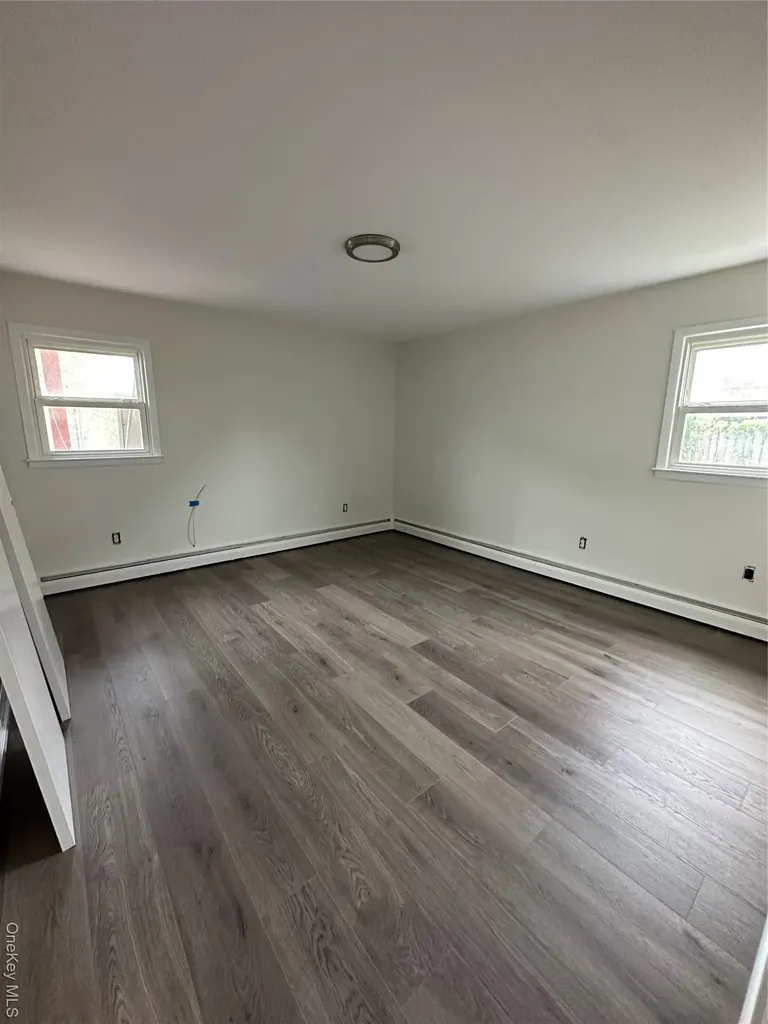 450 E Penn Street Long Beach NY 11561