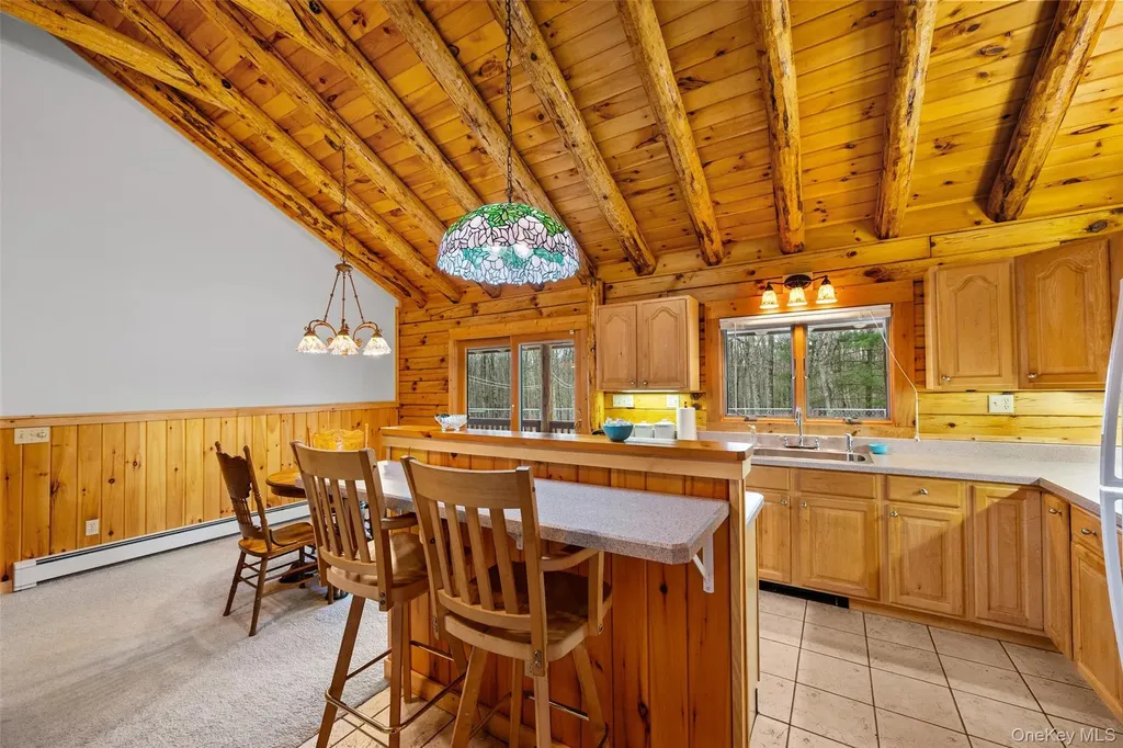 563 Peenpack Trail Sparrowbush NY 12780