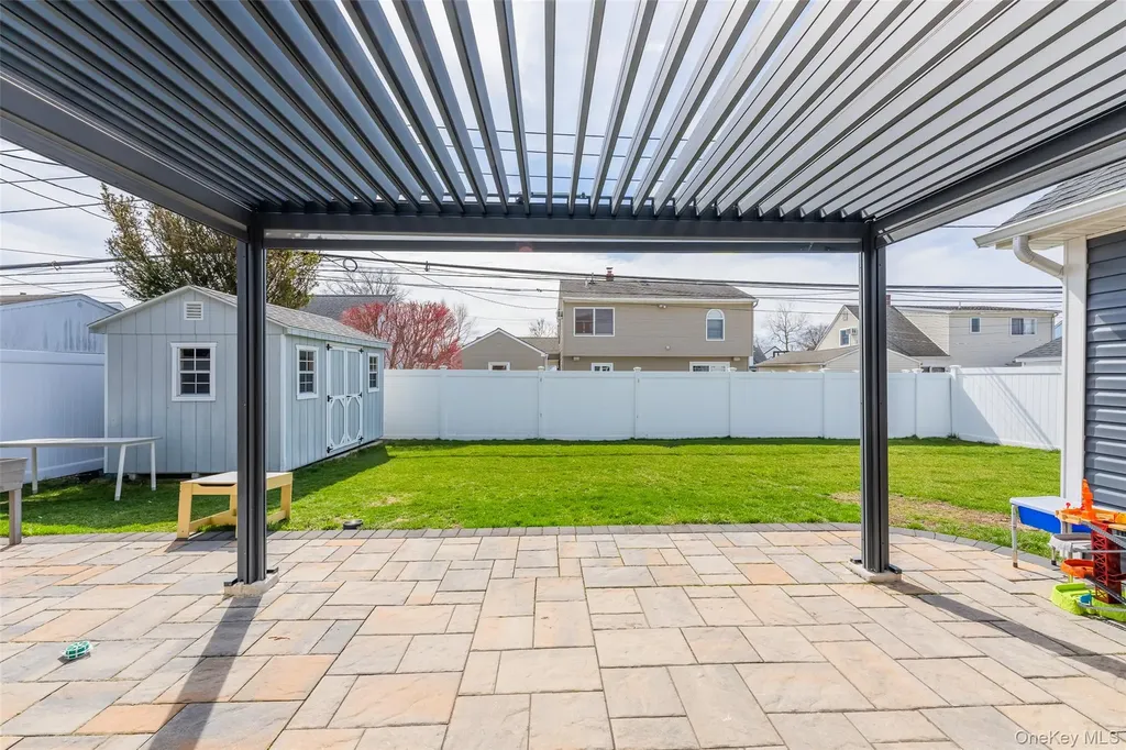 72 Sugar Maple Road Levittown NY 11756