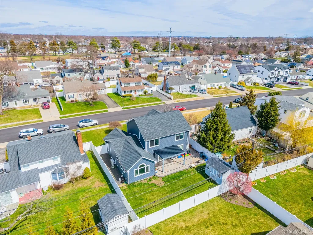 72 Sugar Maple Road Levittown NY 11756