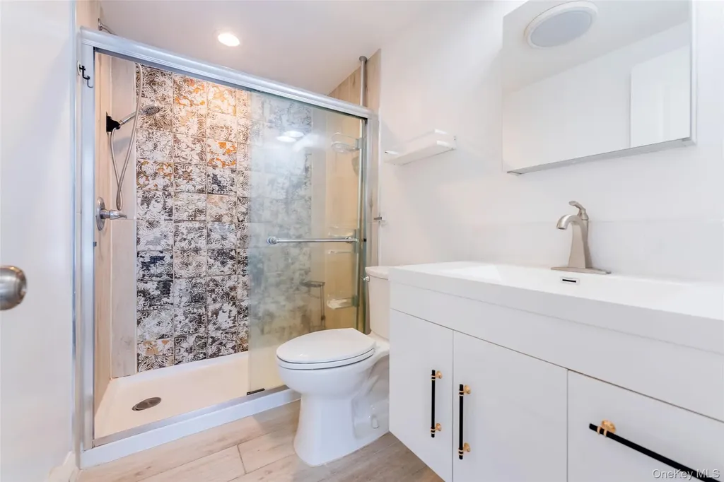 72 Sugar Maple Road Levittown NY 11756