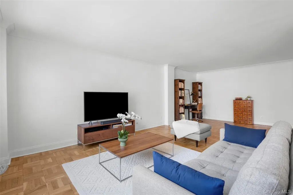 3 Washington Square Larchmont NY 10538