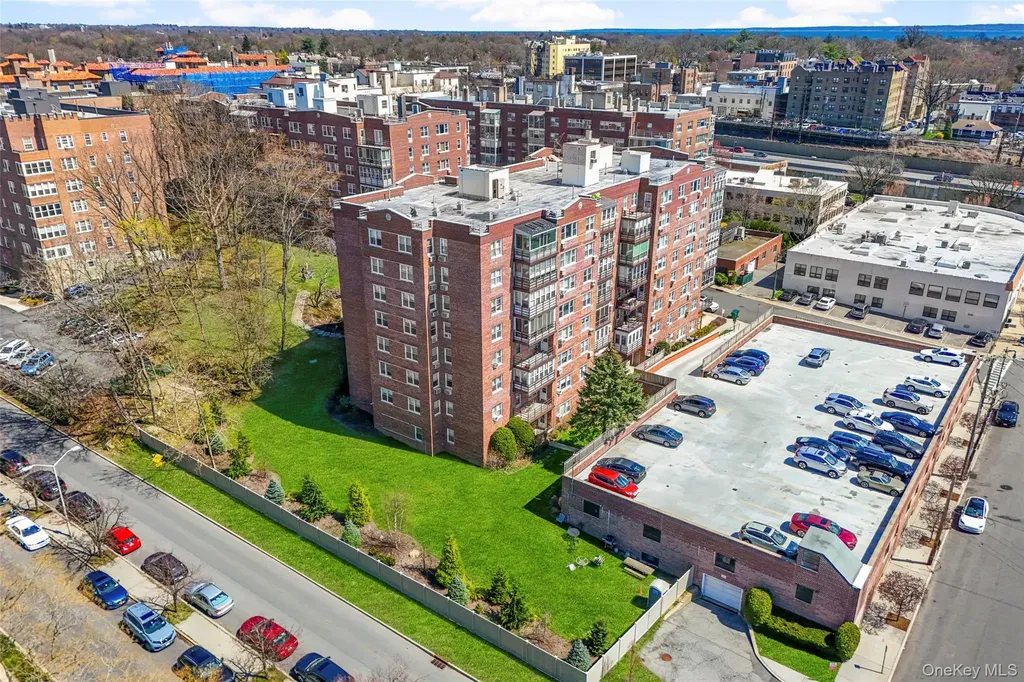 3 Washington Square Larchmont NY 10538