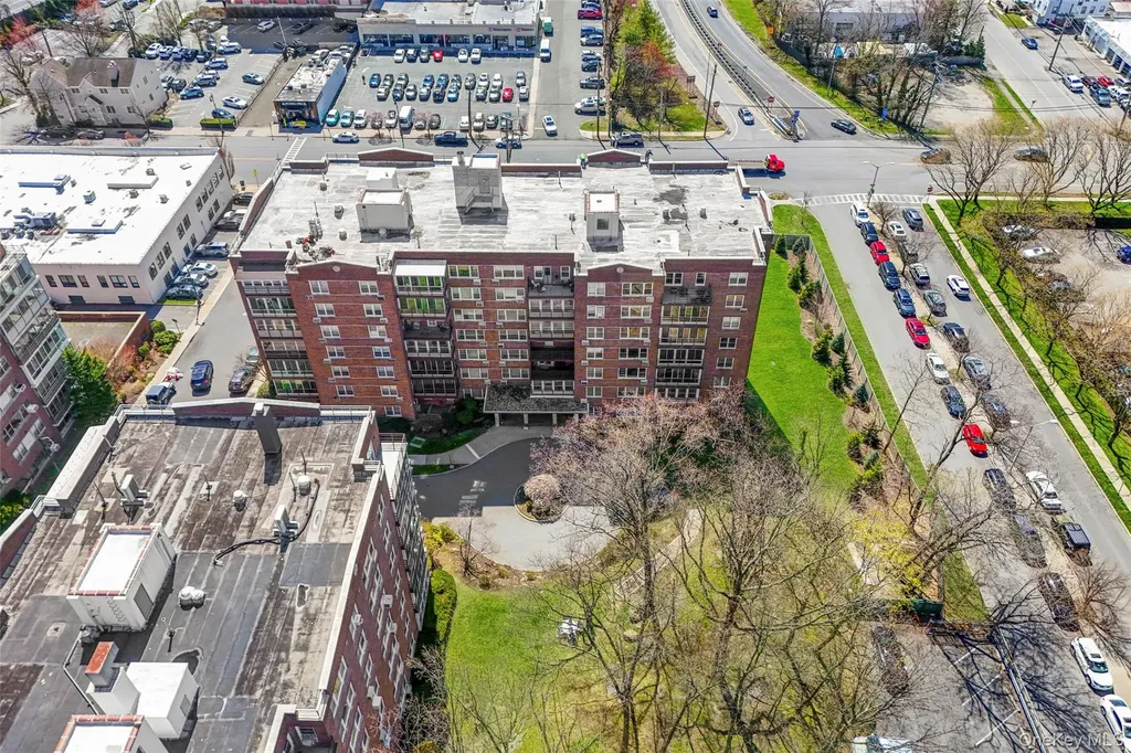 3 Washington Square Larchmont NY 10538