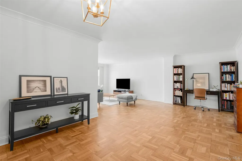 3 Washington Square Larchmont NY 10538