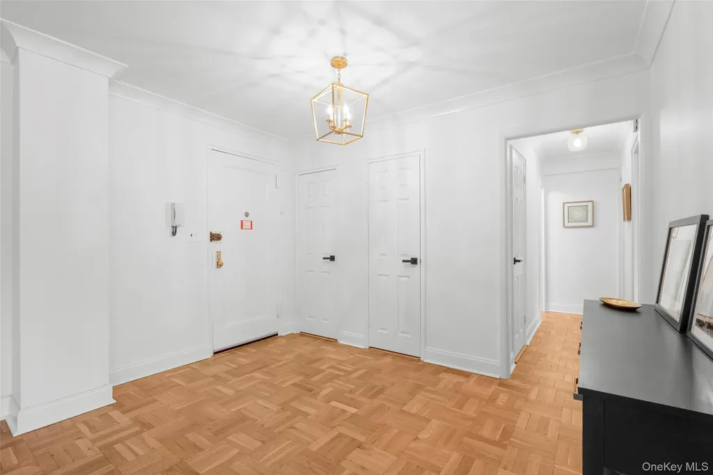 3 Washington Square Larchmont NY 10538