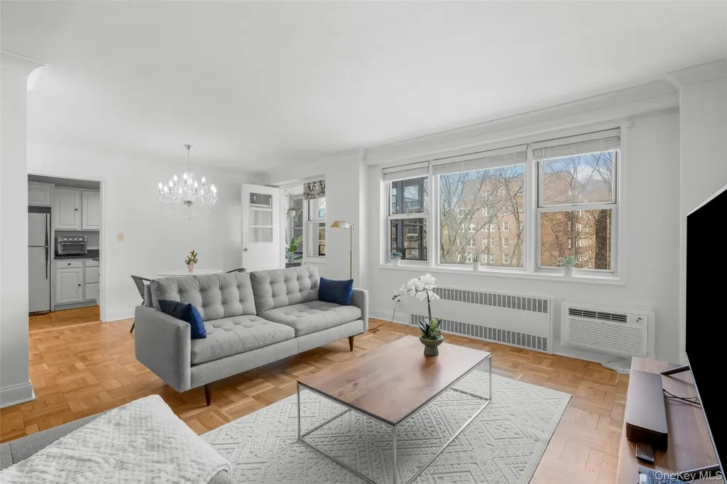3 Washington Square Larchmont NY 10538