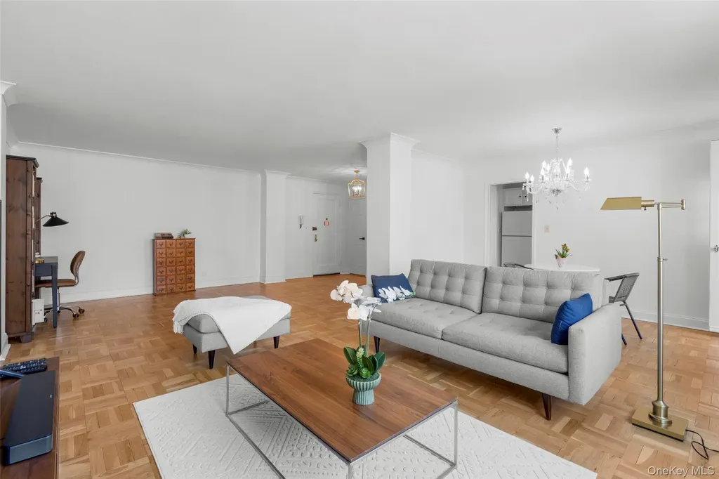 3 Washington Square Larchmont NY 10538