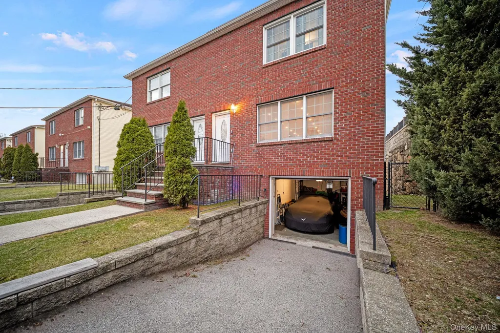 7-2 Wells Park Drive Yonkers NY 10705