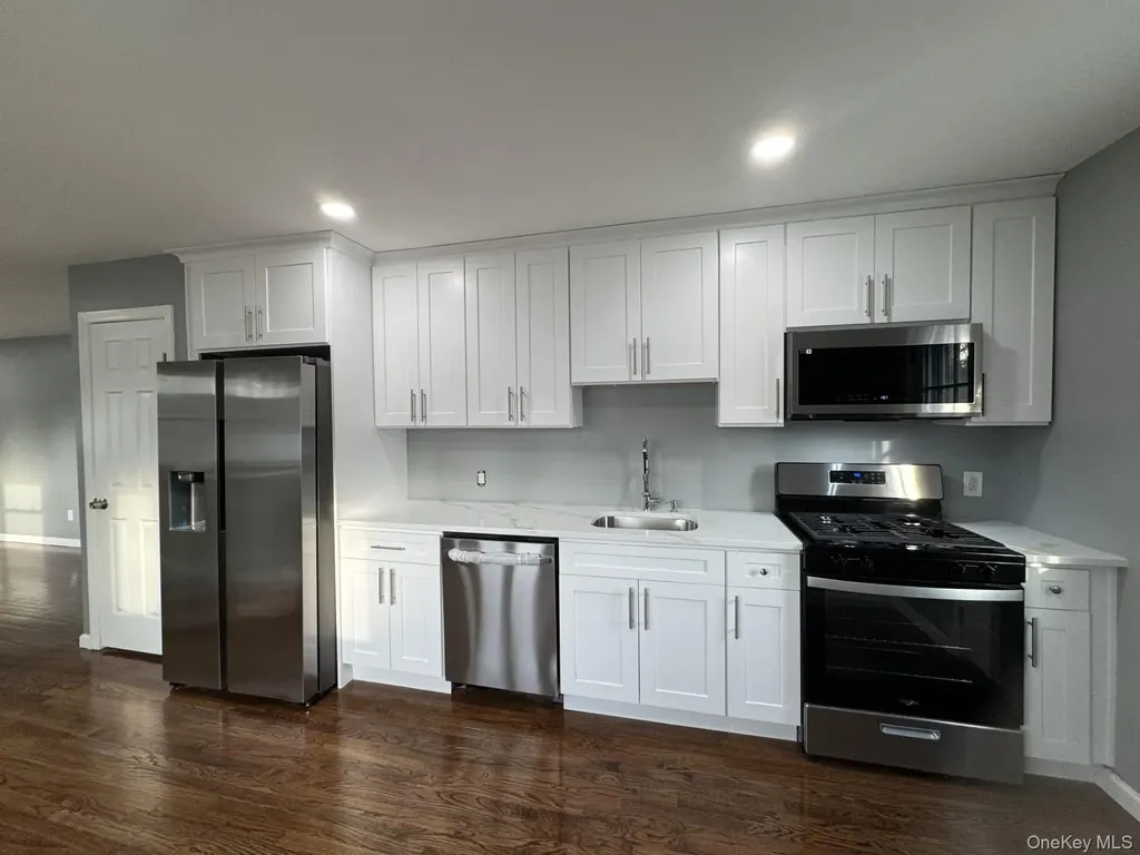 189 Whitetail Lane Central Islip NY 11722