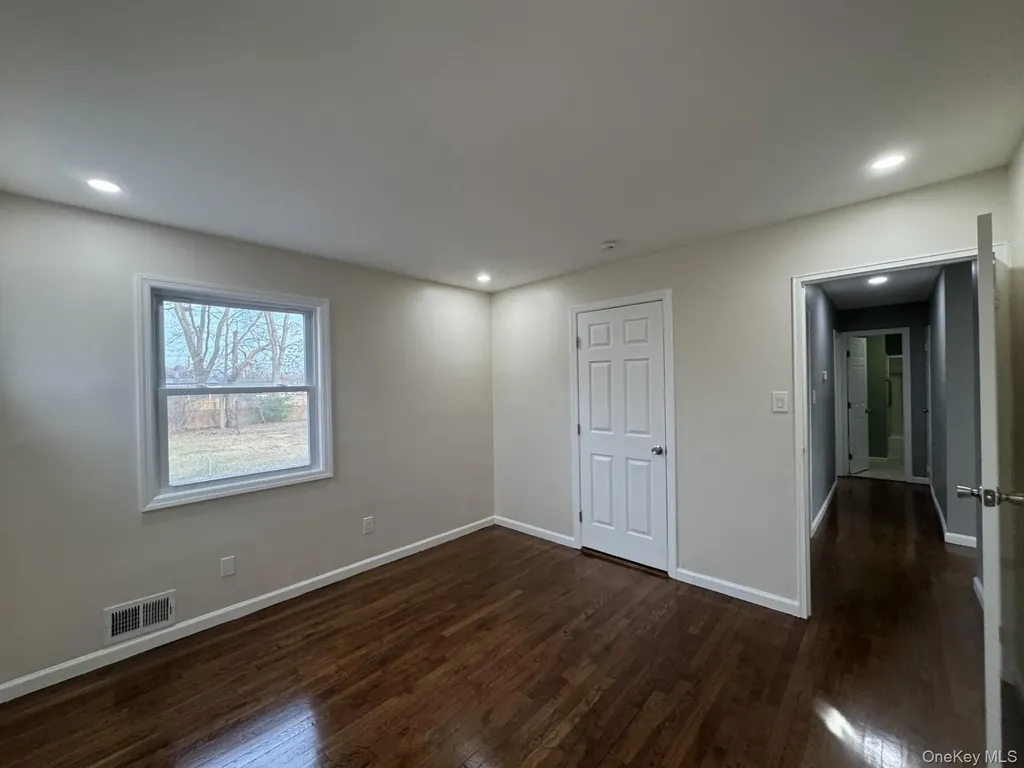189 Whitetail Lane Central Islip NY 11722