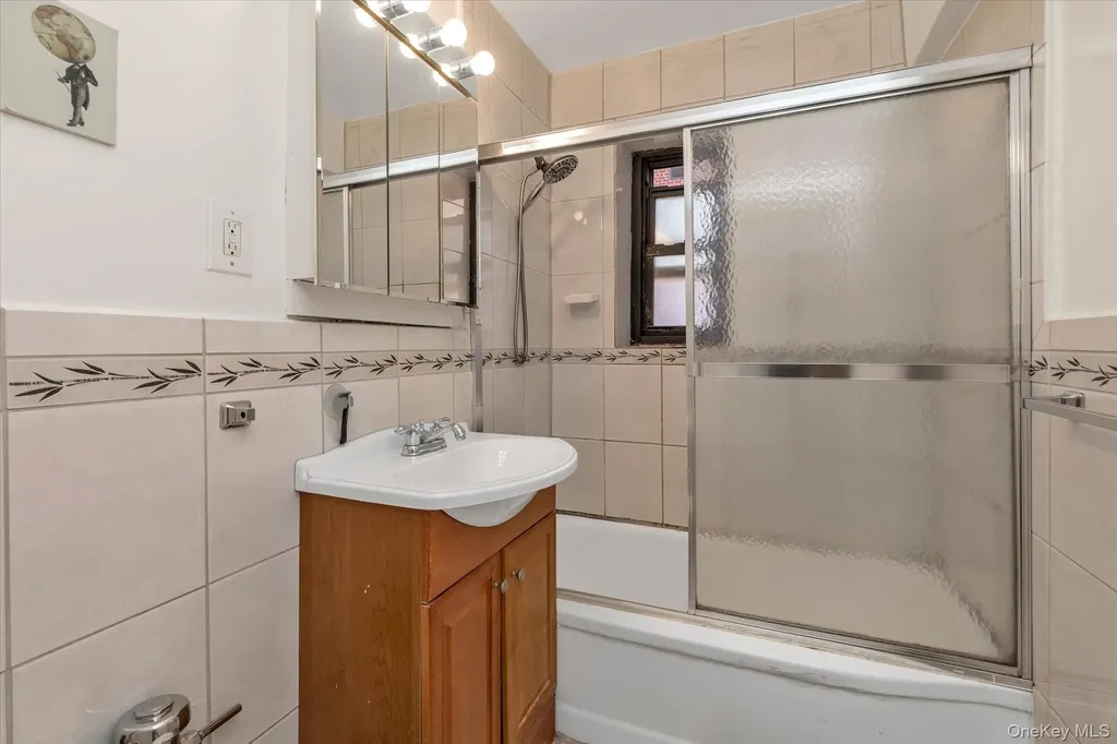 102-25 67th Road Forest Hills NY 11375