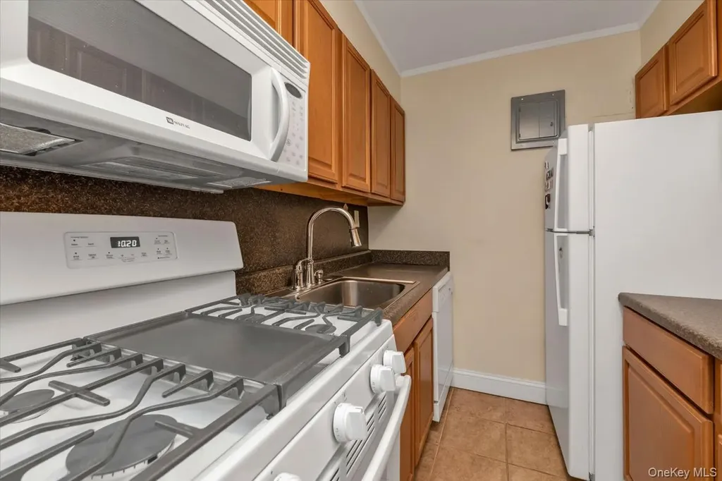 102-25 67th Road Forest Hills NY 11375
