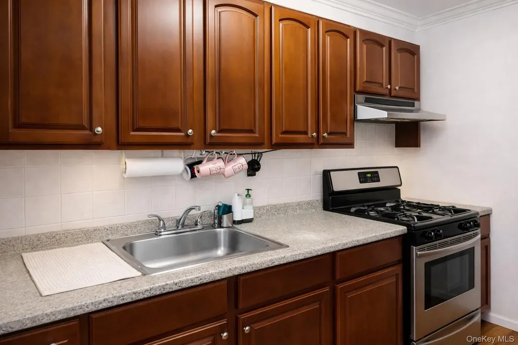 8616 60th Avenue Elmhurst NY 11373