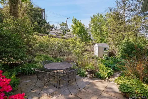 8 North Street Katonah NY 10536