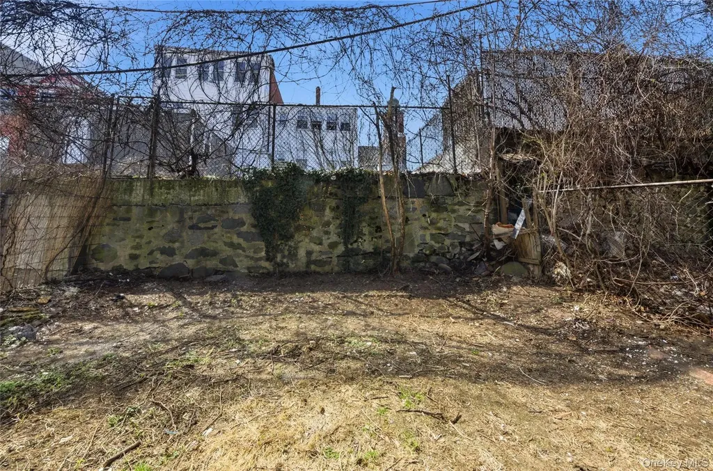 40 Yonkers Avenue Yonkers NY 10701