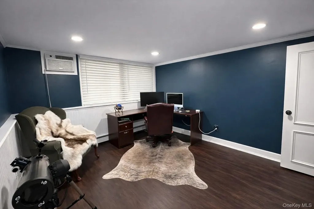 42 Shinbone Lane Commack NY 11725