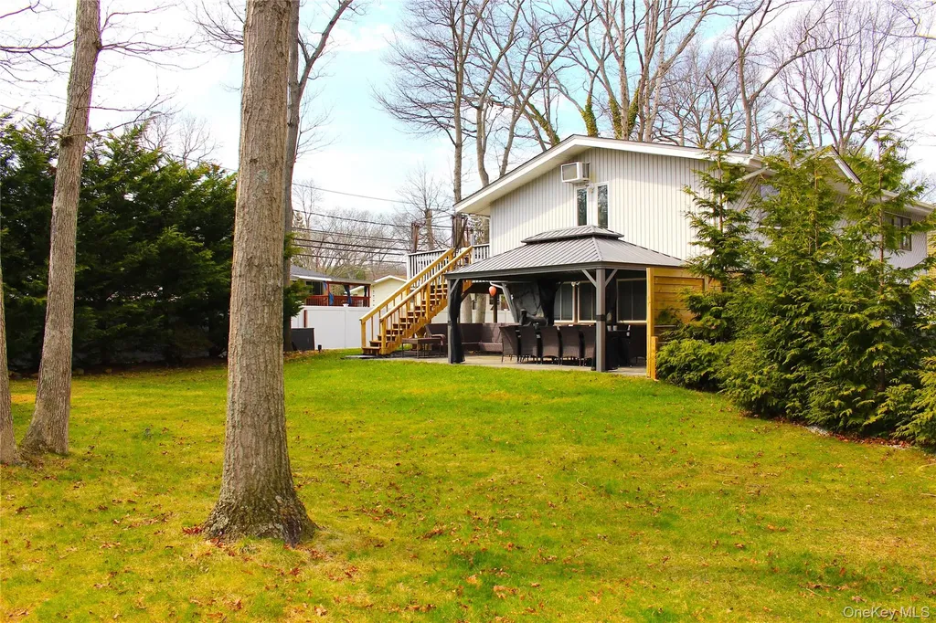 42 Shinbone Lane Commack NY 11725