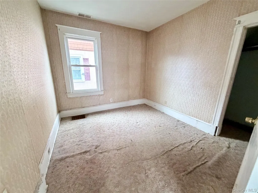 9 Edgar Street Poughkeepsie NY 12603