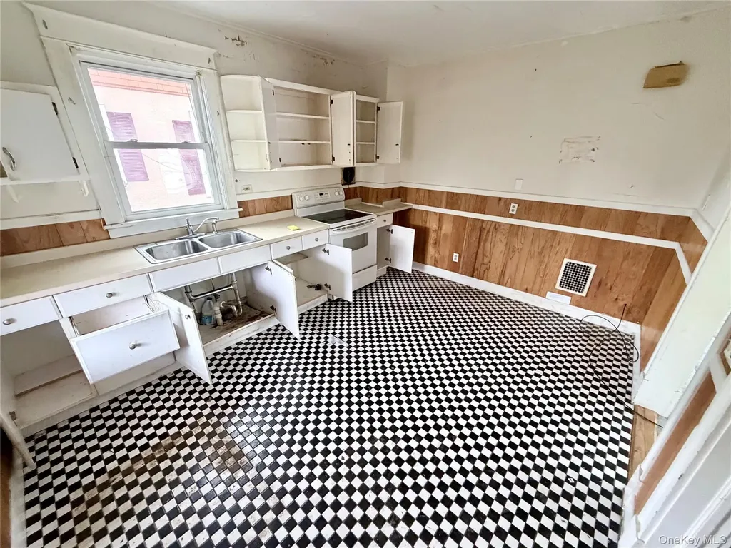 9 Edgar Street Poughkeepsie NY 12603