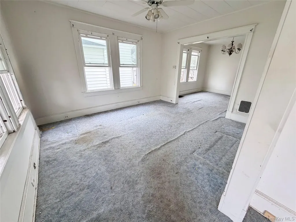 9 Edgar Street Poughkeepsie NY 12603