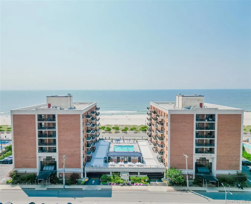 230 W Broadway Long Beach NY 11561