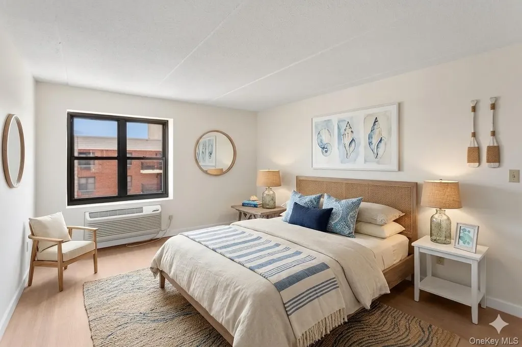 230 W Broadway Long Beach NY 11561