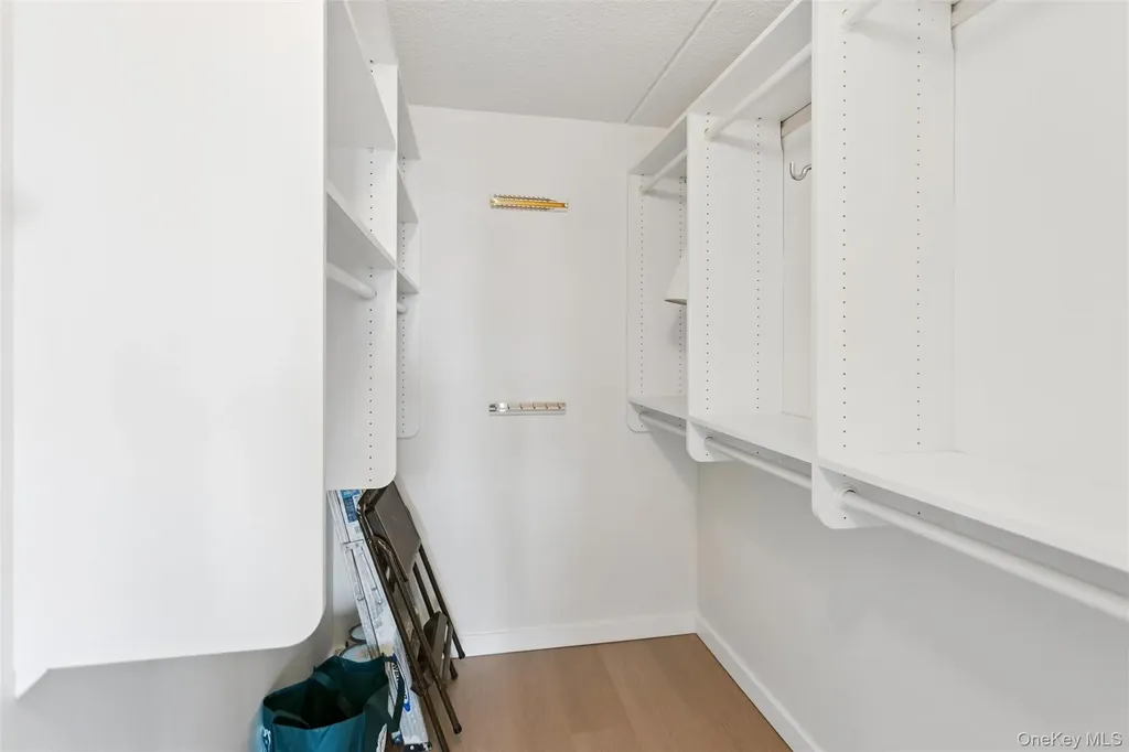 230 W Broadway Long Beach NY 11561