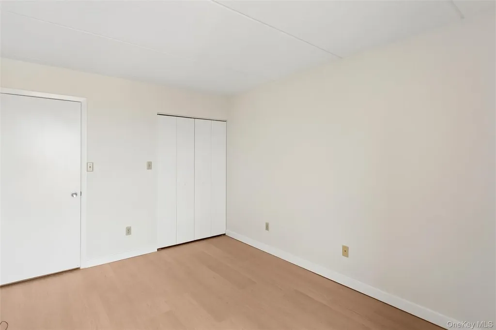 230 W Broadway Long Beach NY 11561