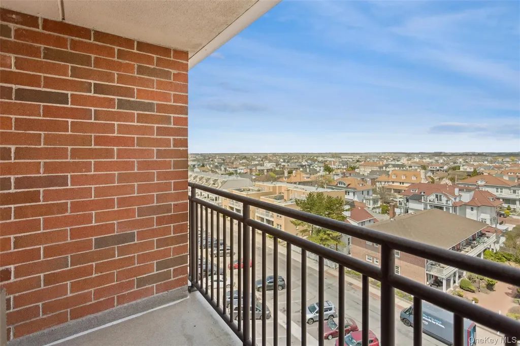 230 W Broadway Long Beach NY 11561