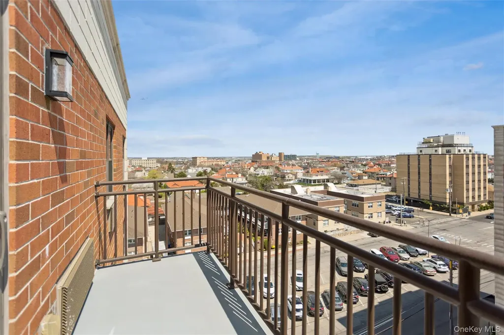 230 W Broadway Long Beach NY 11561