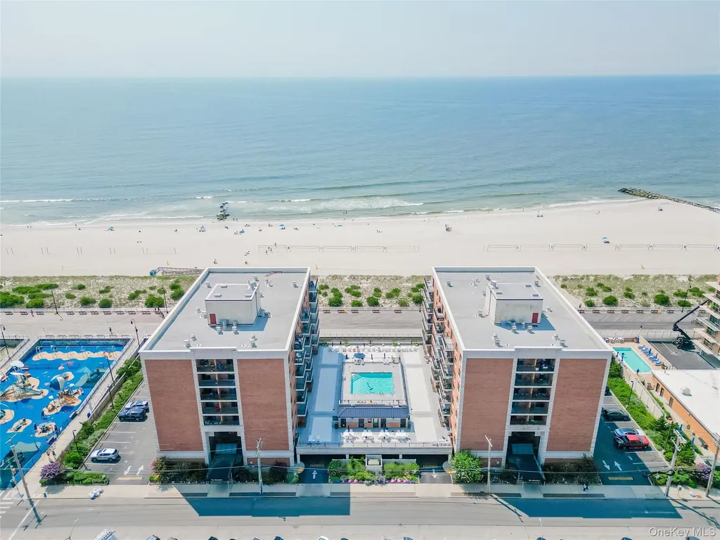 230 W Broadway Long Beach NY 11561