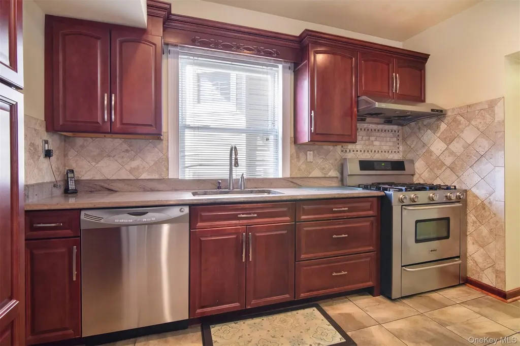 17 Lake Avenue Yonkers NY 10703