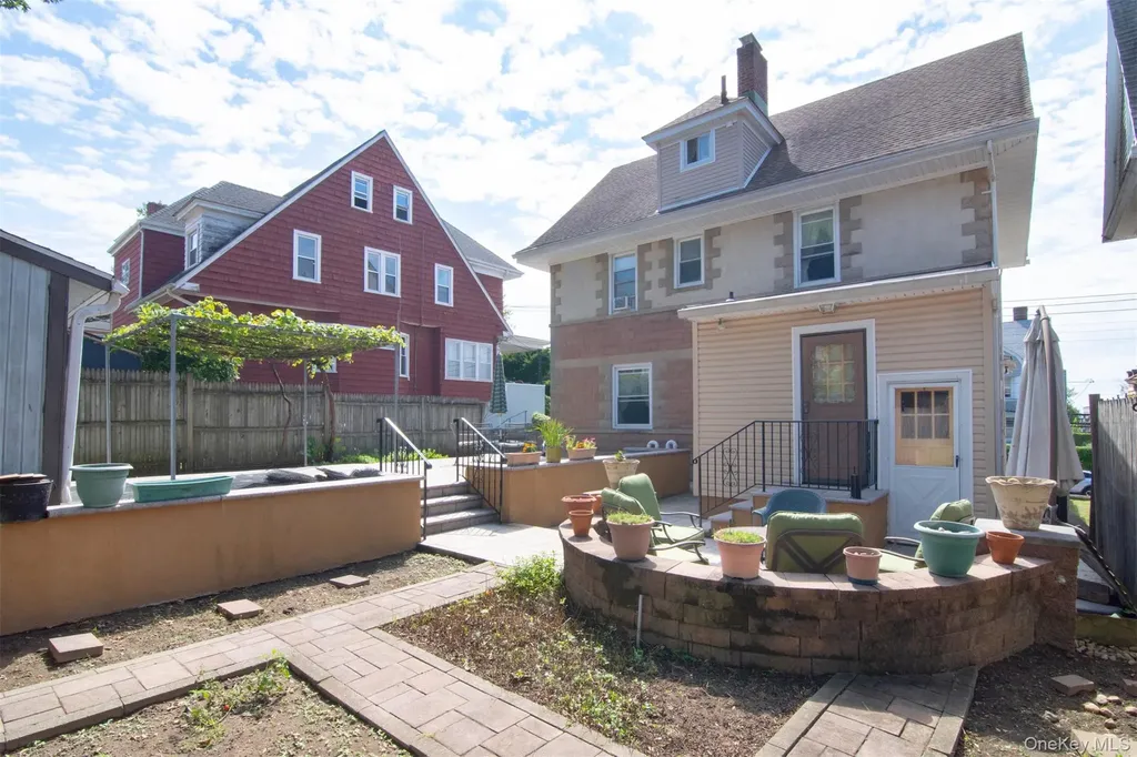 17 Lake Avenue Yonkers NY 10703