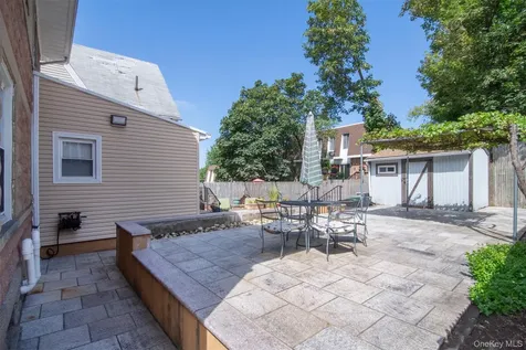 17 Lake Avenue Yonkers NY 10703