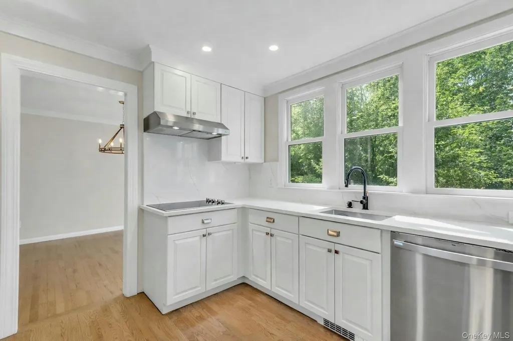 76 Maple Street Blue Point NY 11715