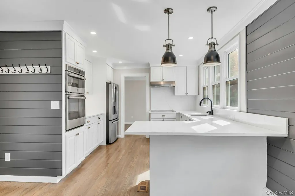 76 Maple Street Blue Point NY 11715