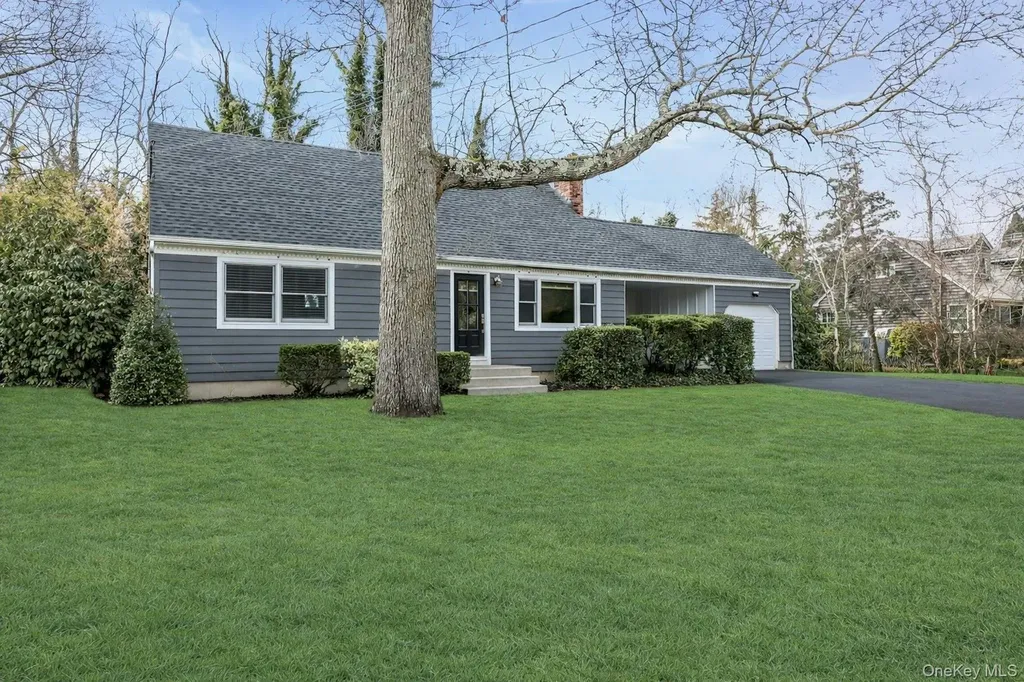 76 Maple Street Blue Point NY 11715