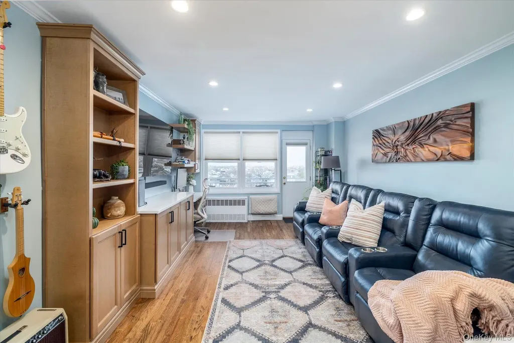 522 Shore Road Long Beach NY 11561
