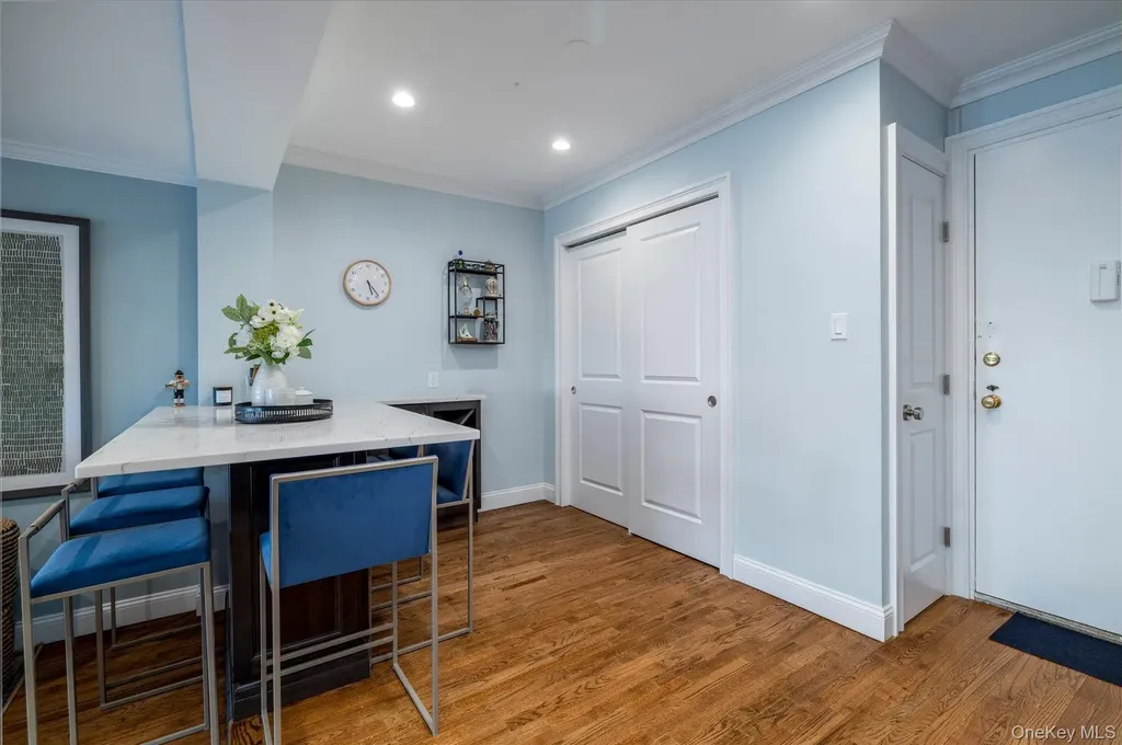 522 Shore Road Long Beach NY 11561