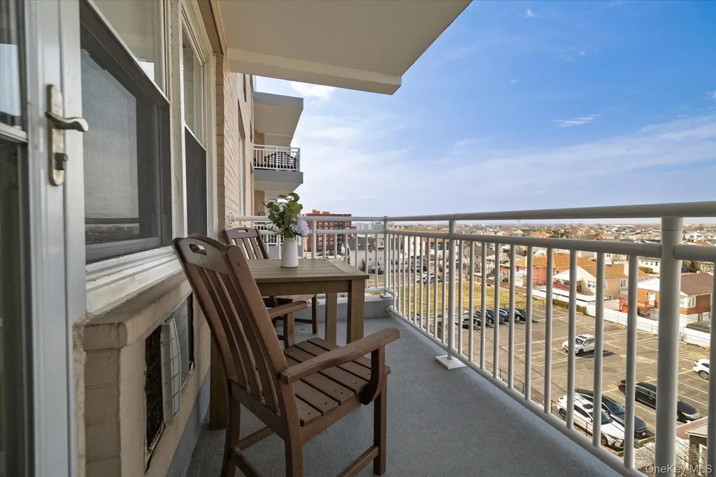 522 Shore Road Long Beach NY 11561