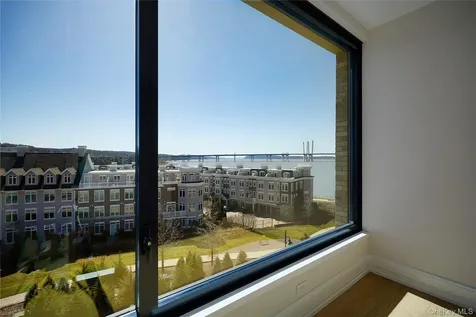4 Lighthouse Landing Sleepy Hollow NY 10591