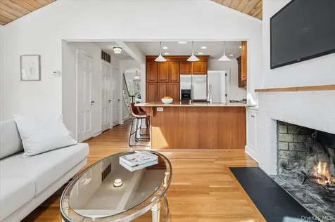 101 Rockland Avenue Larchmont NY 10538