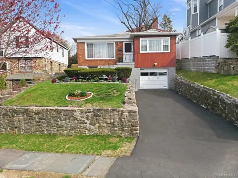 416 Hawthorne Avenue Yonkers NY 10705