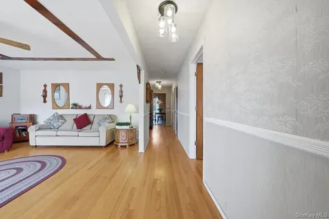 416 Hawthorne Avenue Yonkers NY 10705
