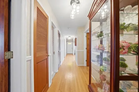 416 Hawthorne Avenue Yonkers NY 10705