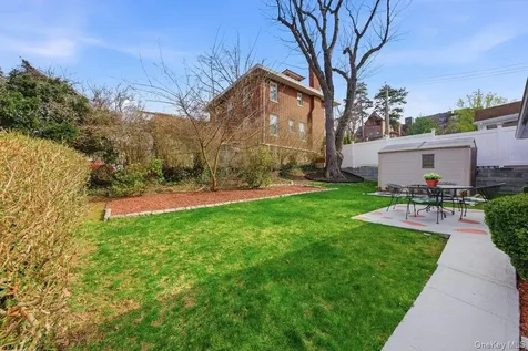 416 Hawthorne Avenue Yonkers NY 10705