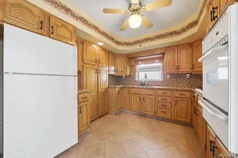 416 Hawthorne Avenue Yonkers NY 10705