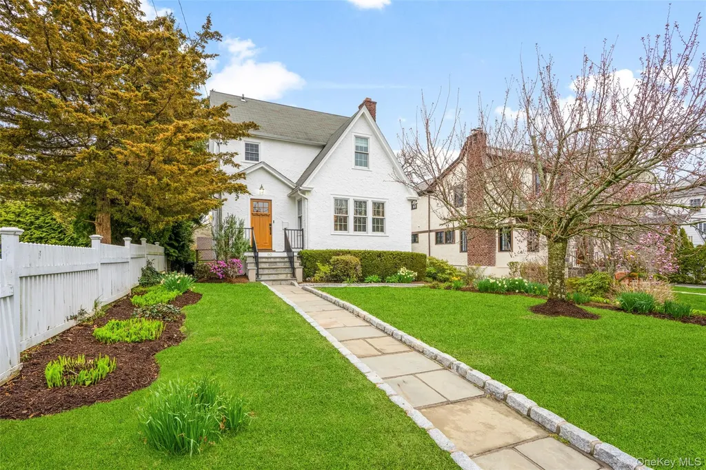 60 Elm Avenue Larchmont NY 10538